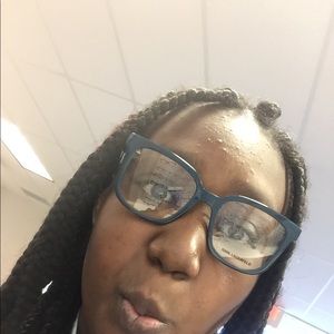 Meet your Posher, Jasmine